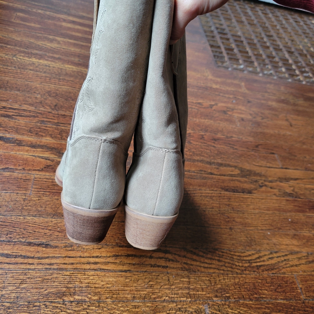mi.im Claire Taupe suede ankle booties, Block Heel Western Size 6 - Picture 10 of 15